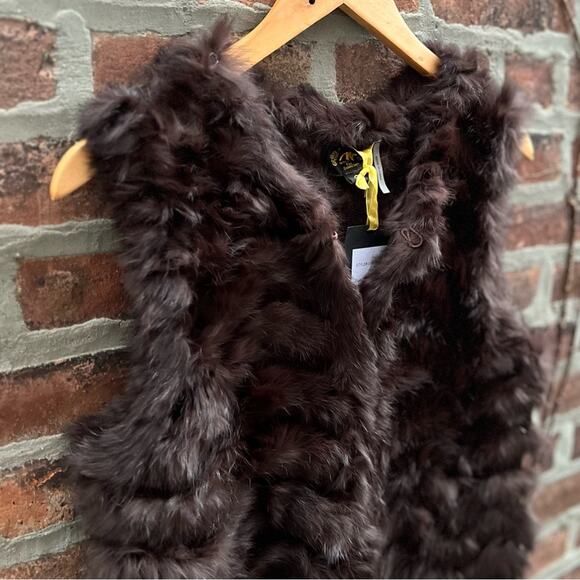 NEW Size Small Metric Units Chocolate Brown Real Rabbit Fur Sleeveless Vest - Picture 2 of 7
